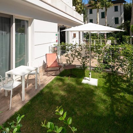 Elegance Riccione Aparthotel Екстериор снимка