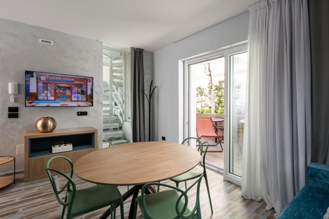 Elegance Riccione Aparthotel Екстериор снимка