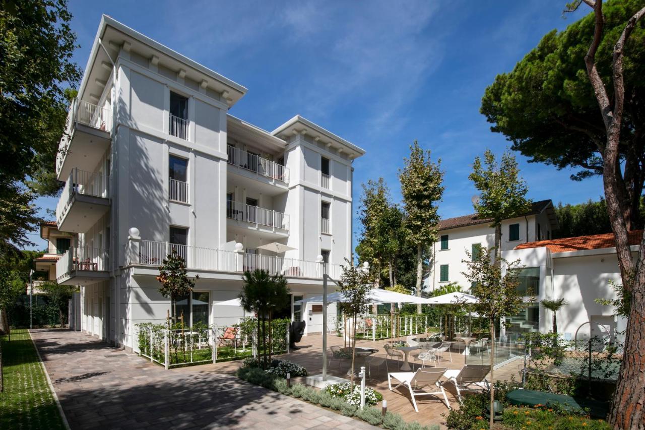 Elegance Riccione Aparthotel Екстериор снимка